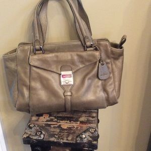 FINAL MARKDOWN🎉Cole Haan leather handbag